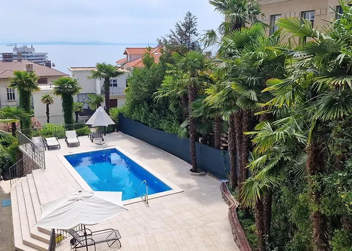 Apartment Nautico With Swimming Pool Opatija