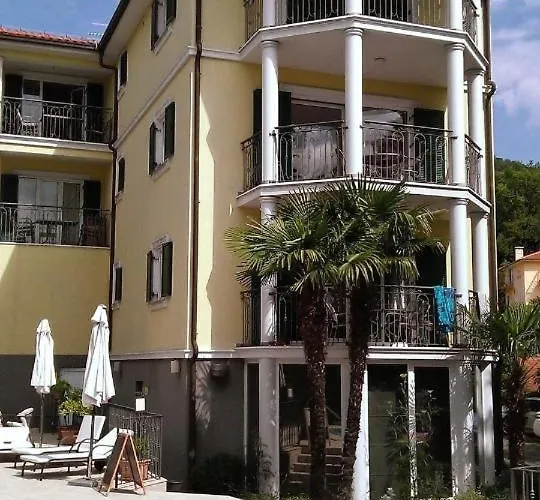 Apartament Nautico With Swimming Pool *