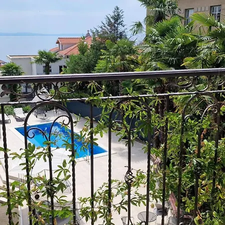 Апартаменты Nautico With Swimming Pool Опатия